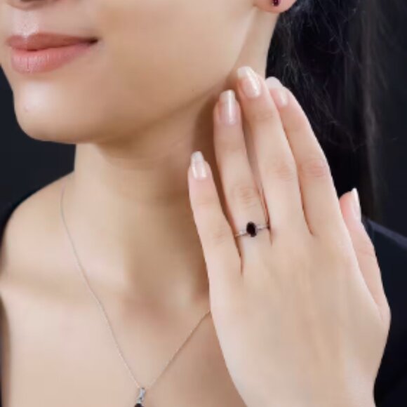 Orissa Rhodolite Garnet, White Zircon Ring , Pendant and Earrings - Picture 2 of 6